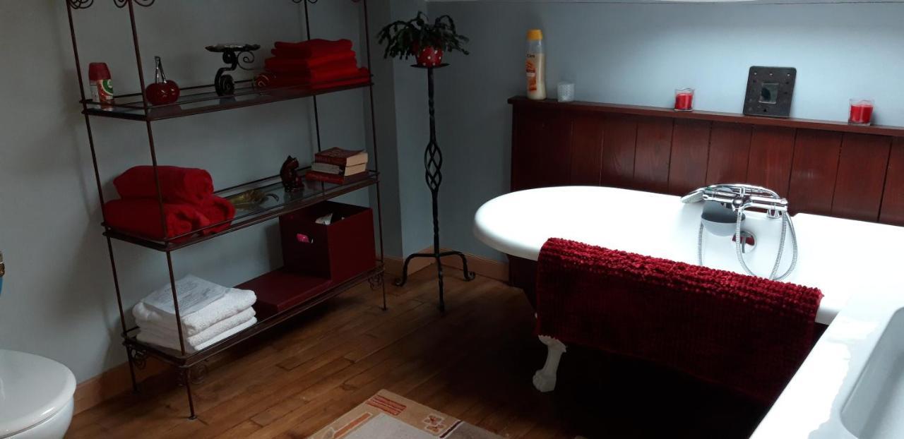 La Belle Maison Villa Piegut-Pluviers ภายนอก รูปภาพ